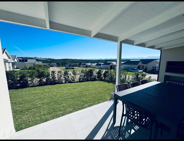 3 BEDROOM PROPERTY TO RENT IN PLETTENBERG BAY CENTRAL
